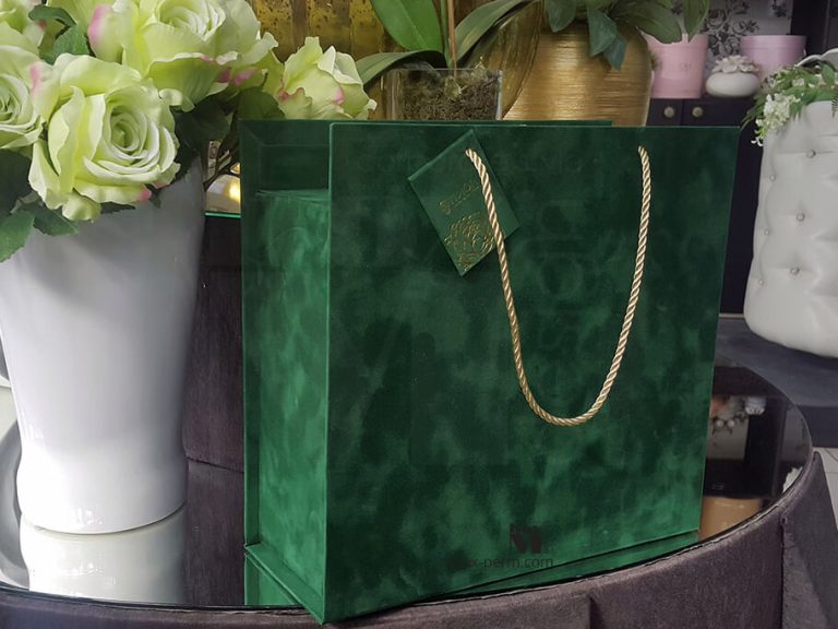 заказать изготовление эксклюзивной бархатной коробки для подарочного набора заказать изготовление эксклюзивной бархатной коробки для подарочного набора