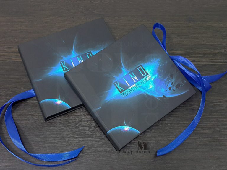 заказать цветные подарочные коробочки для дисков