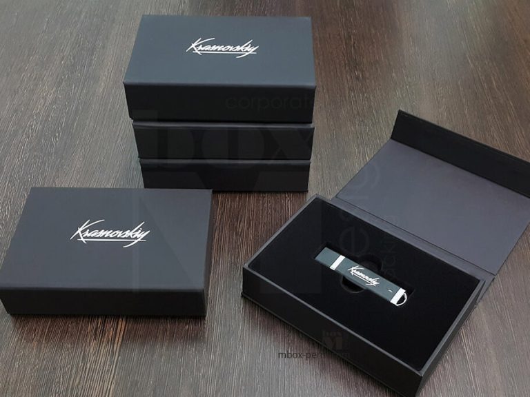 заказать производство дорогих коробок для флешек небольшим оптом