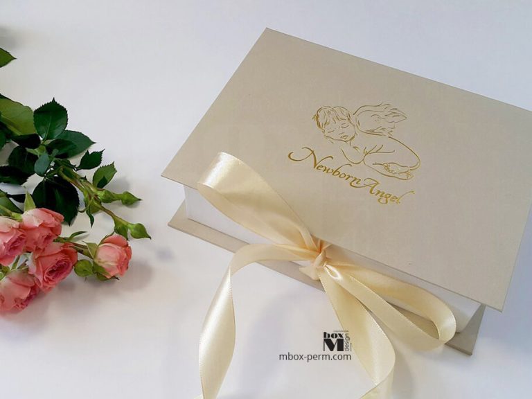 заказать производство лаконичных подарочных коробочек формы книжка