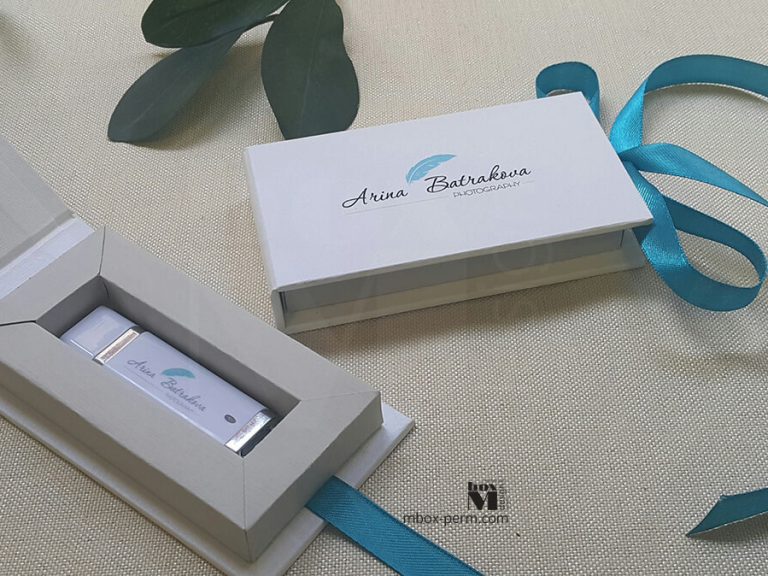 заказать производство маленьких прямоугольных коробочек под флешку