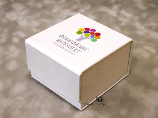 изготовление фирменной упаковки на заказ