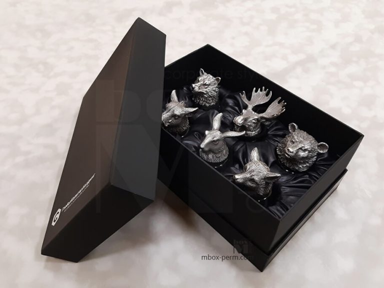 заказать упаковку для крупных сувениров с логотипом