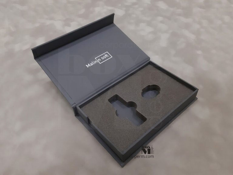 заказать изготовление коробок под флешку с мягких ложементом заказать изготовление коробок под флешку с мягких ложементом