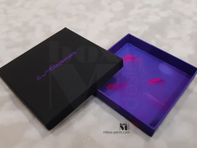 заказать изготовление плоских квадратных коробок в типографии